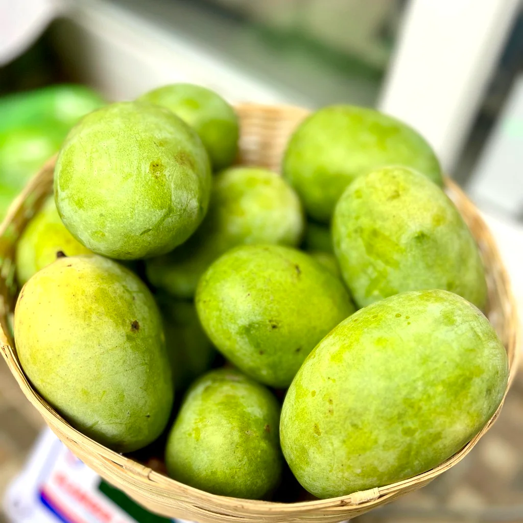Fresh Bhagalpur Dudhia Malda Mangoes
